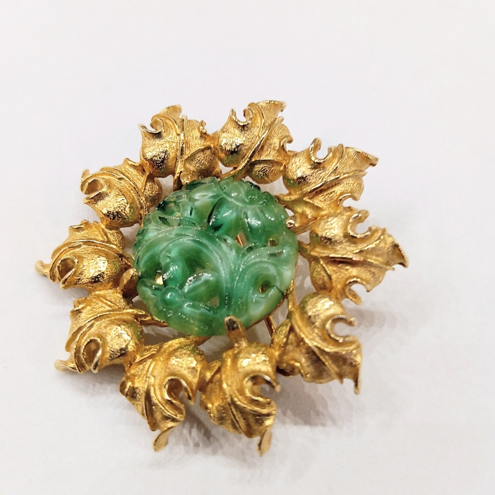 Vintage Pierced Marbled Glass Brooch
